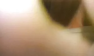 Due ragazze in palestra con una video porno milf bellissime cinghia si divertono