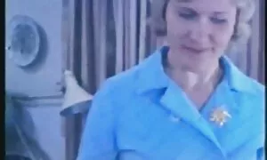 Accarezzando video porno di mamme mature Vlad