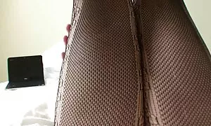 Mi accarezzo e ho un video porno milf mature ano attivo.