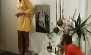 Preparati a mostrare i tuoi amici con una bacchetta video donne mature lesbo di vetro nell'ano