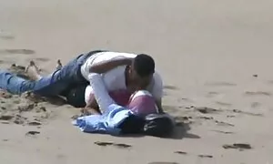 Scegli uno sconosciuto e mostra la città milf film porno nella fottuta casa.